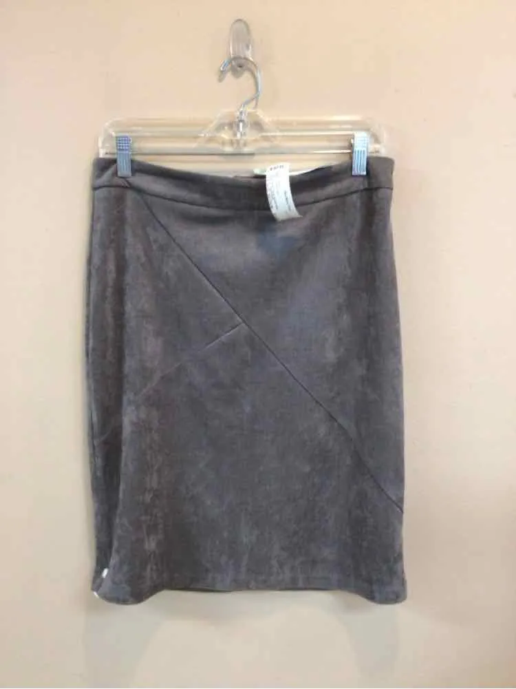 41 HAWTHORN SIZE MEDIUM Ladies SKIRT