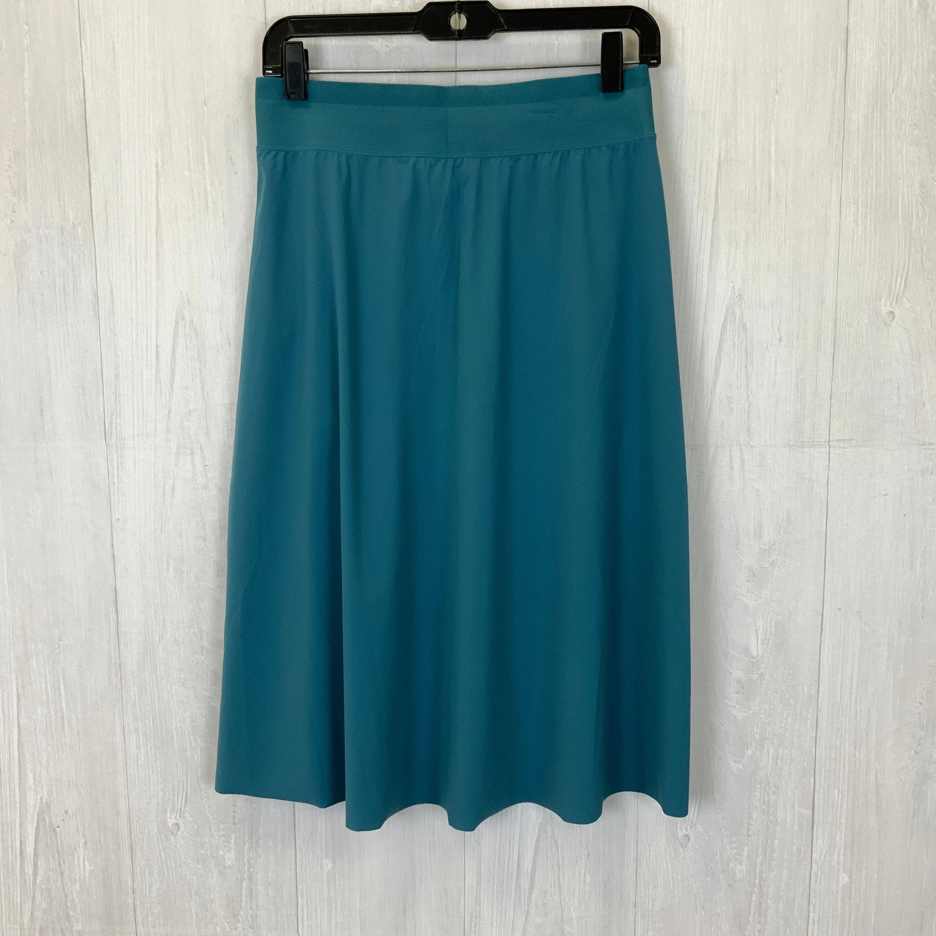 Womens Aqua Athletic Skirt by Athleta - Size Small, Performance Activewear with Moisture-Wicking Fabric