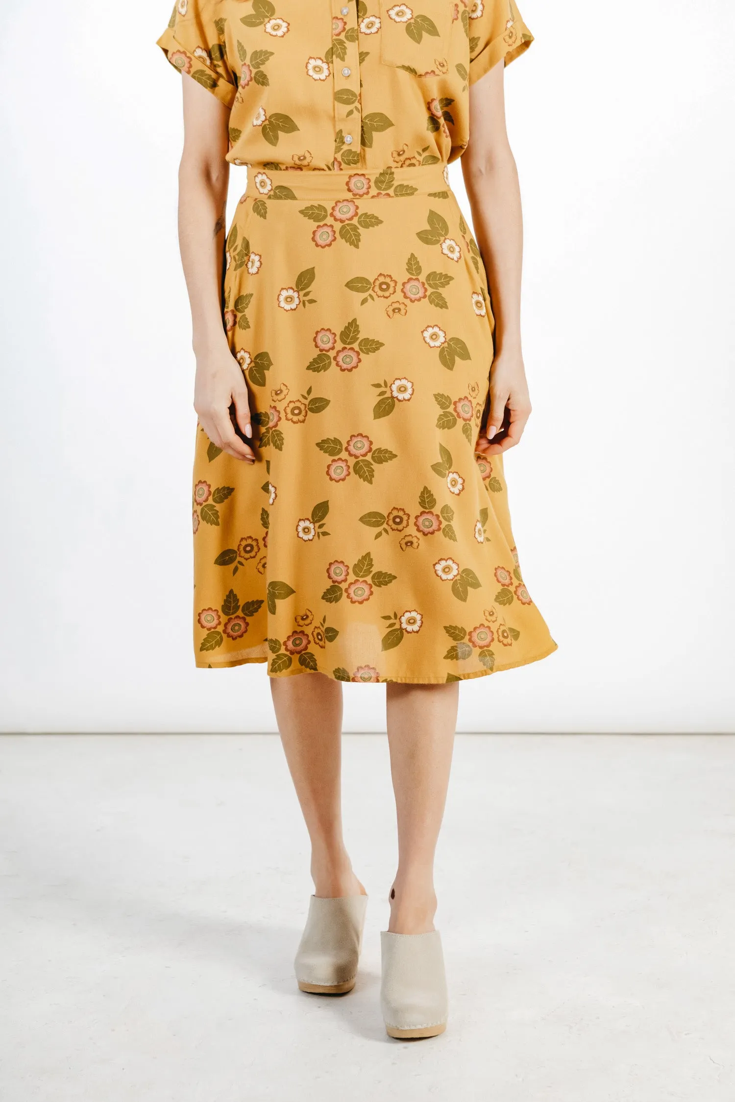 Cara Skirt / Folk Floral