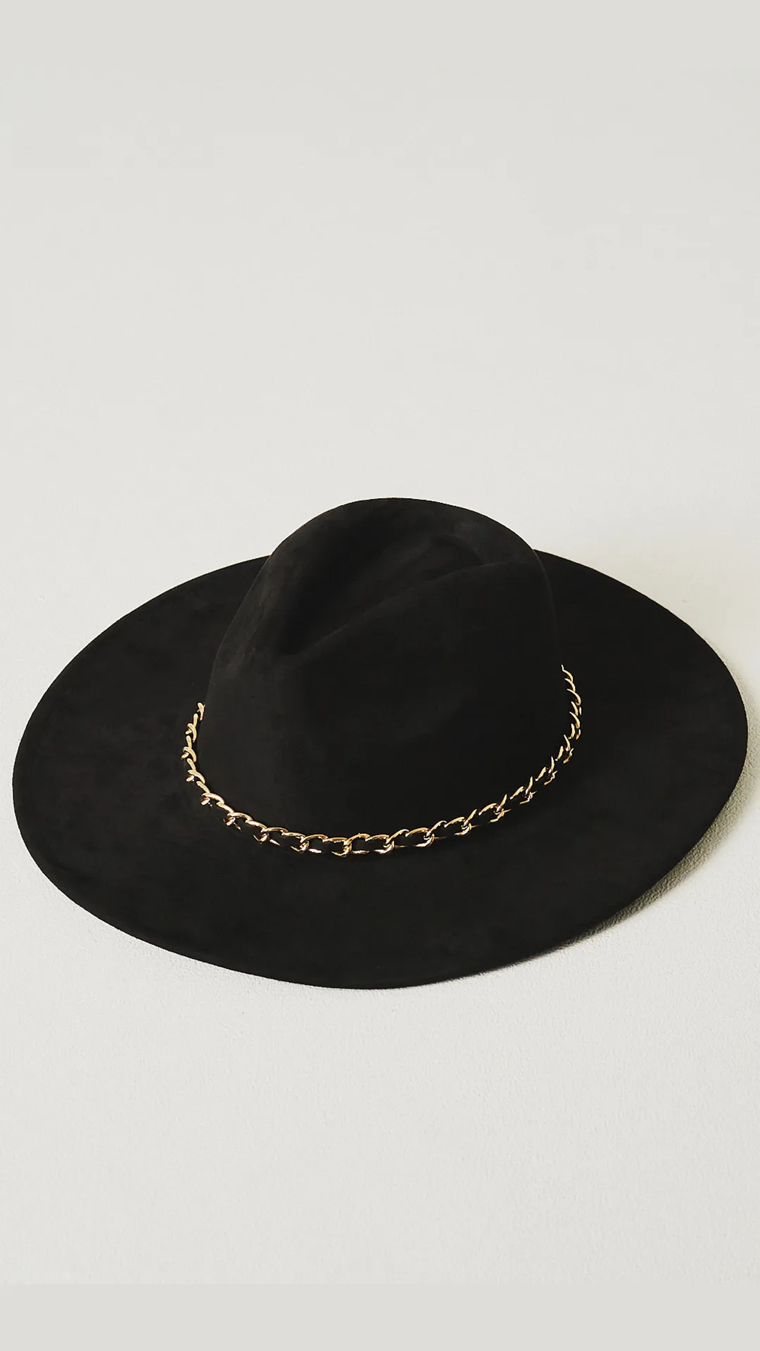 Chain Hat