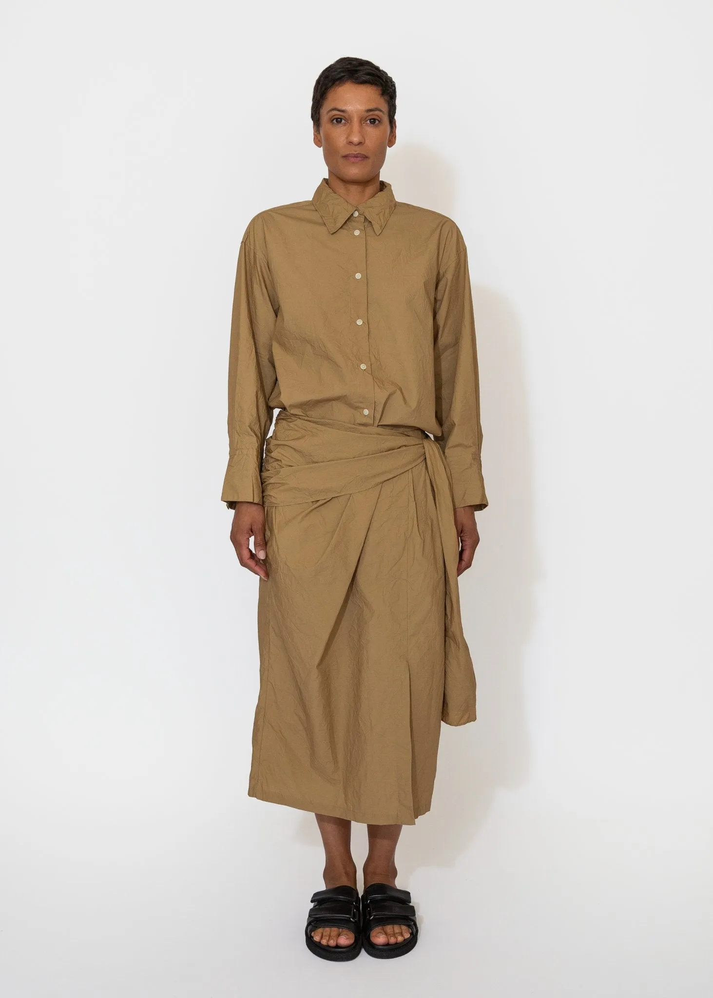 Crinkled Tied Skirt in Tan