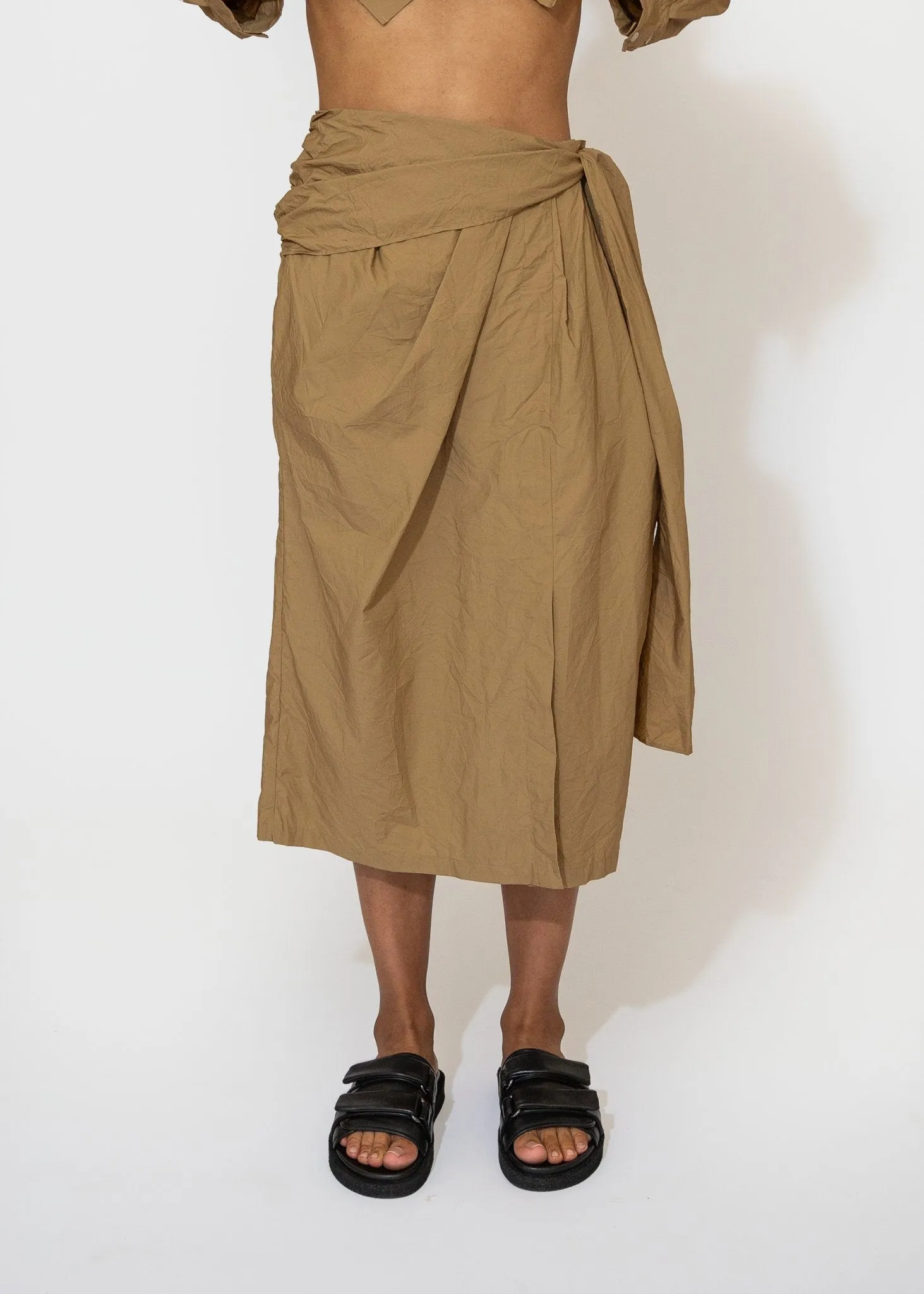 Crinkled Tied Skirt in Tan