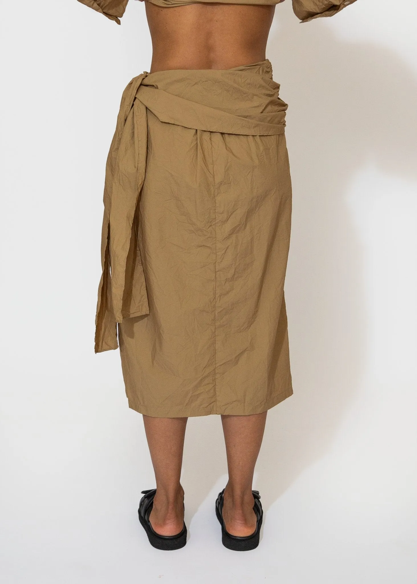 Crinkled Tied Skirt in Tan