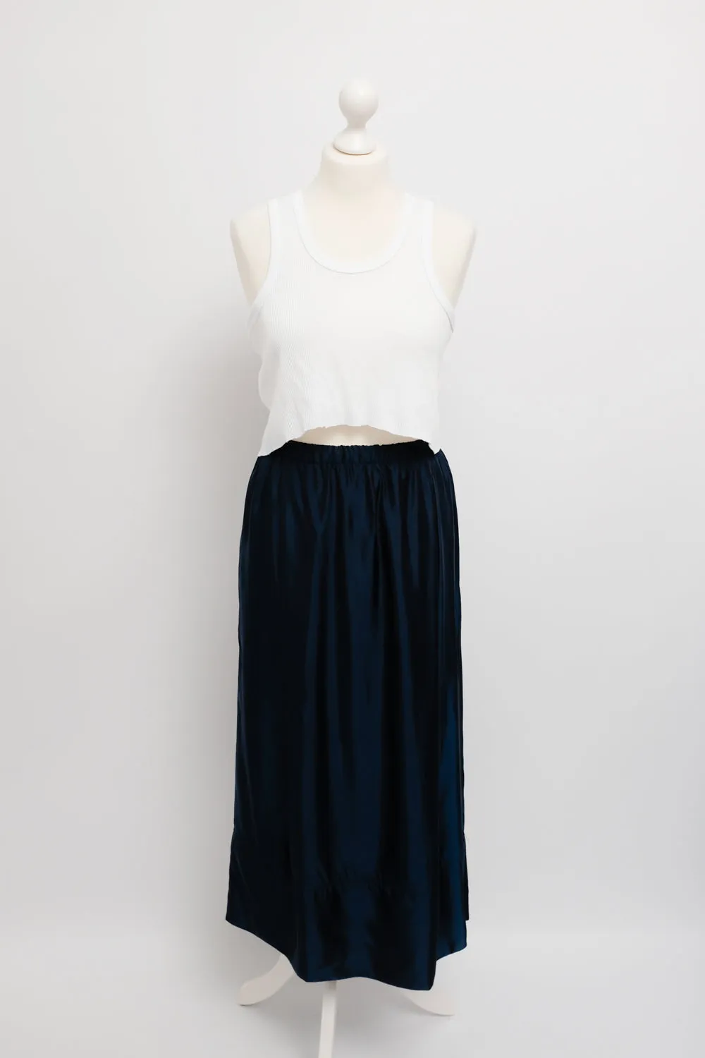 CUPRO YUKAI SATIN NIGHTBLUE SKIRT