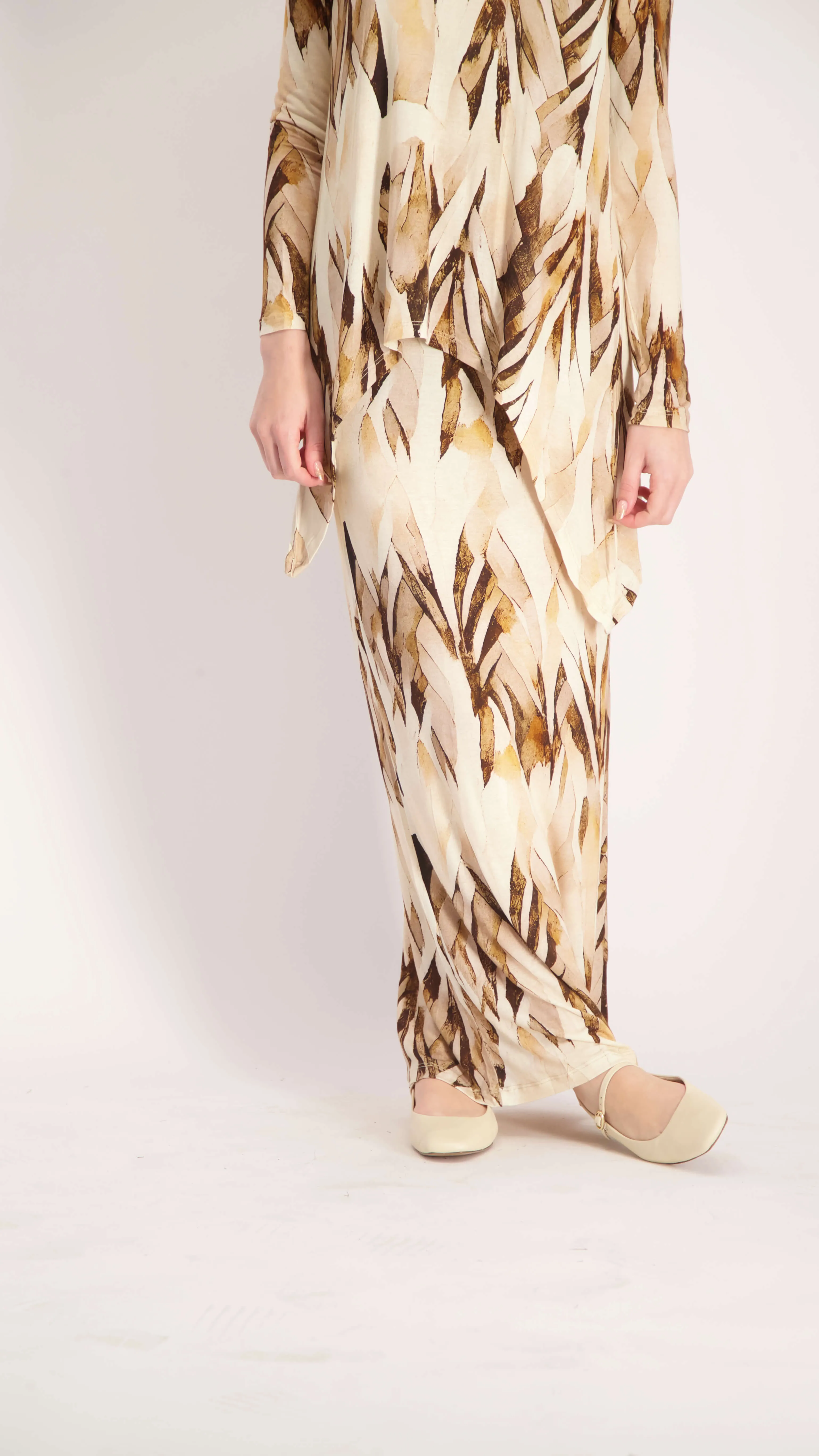 Maxi Skirt / Beige Leaves