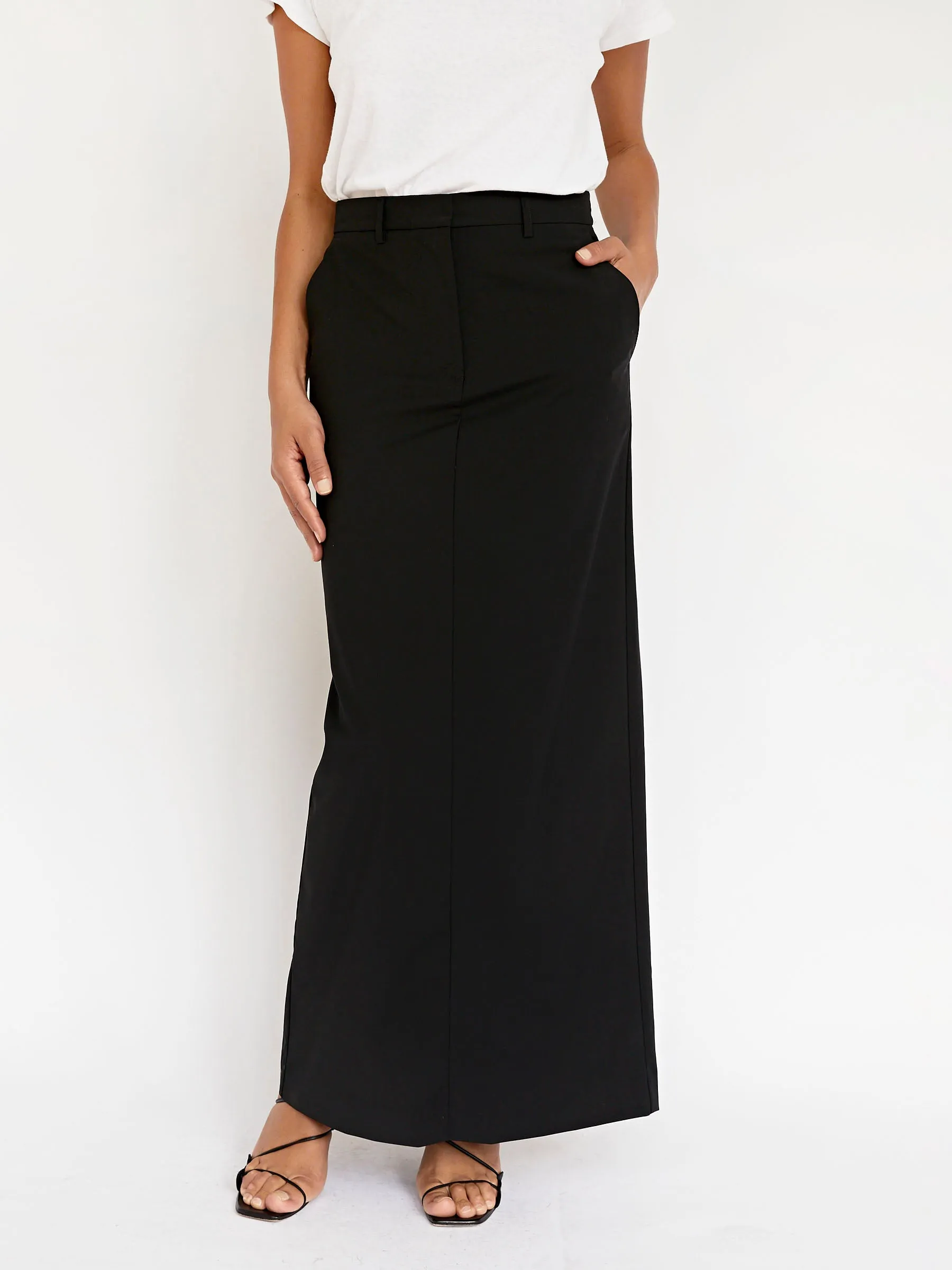 Relaxed Tailored Skirt