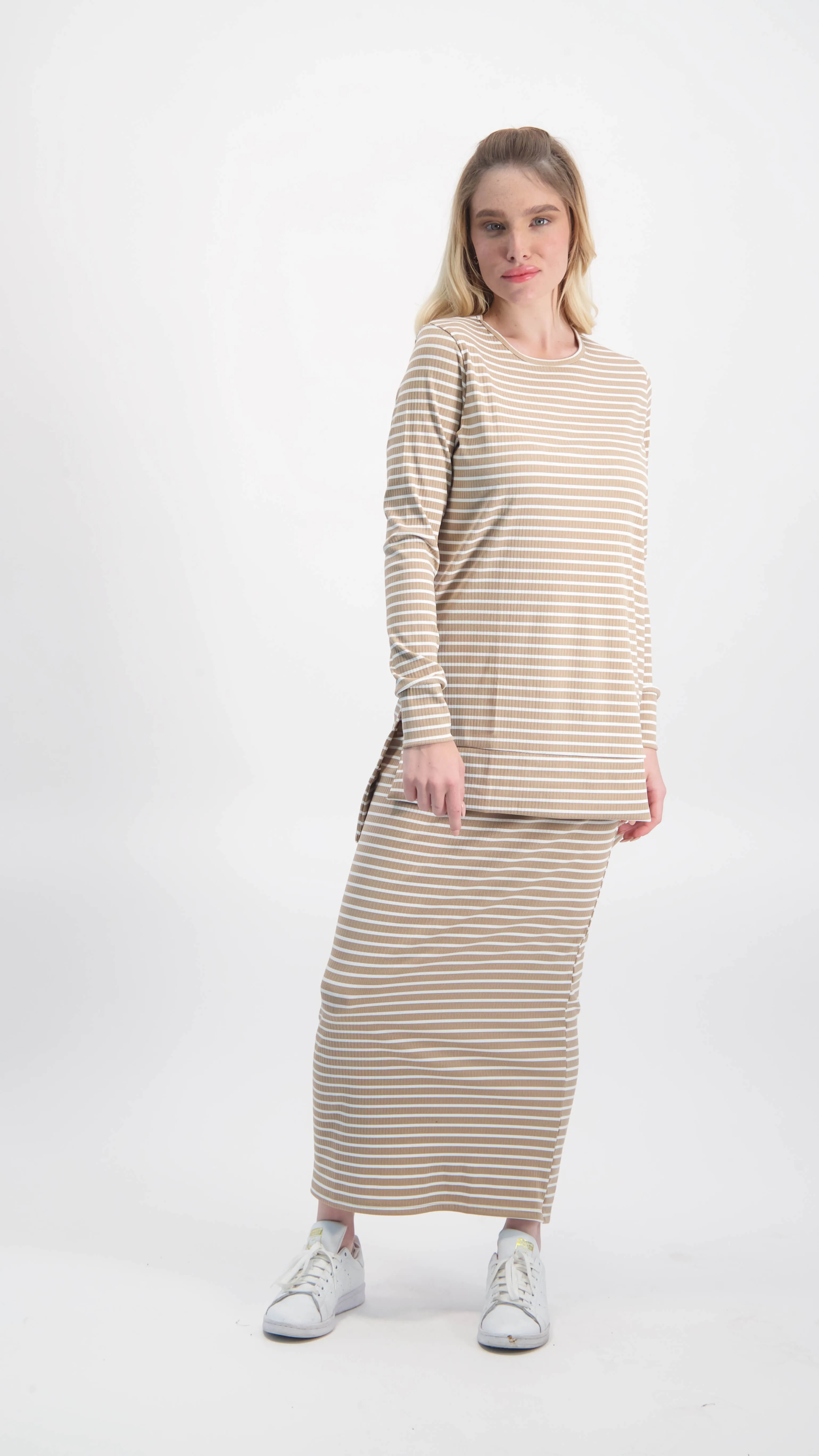 Ribbed Skirt / Camel & White Line